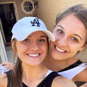 Meet your Posher, Jaxie